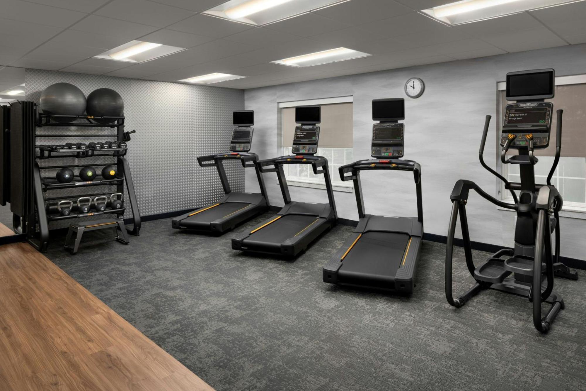 Fairfield Inn & Suites Portland South/Lake Oswego Bagian luar foto
